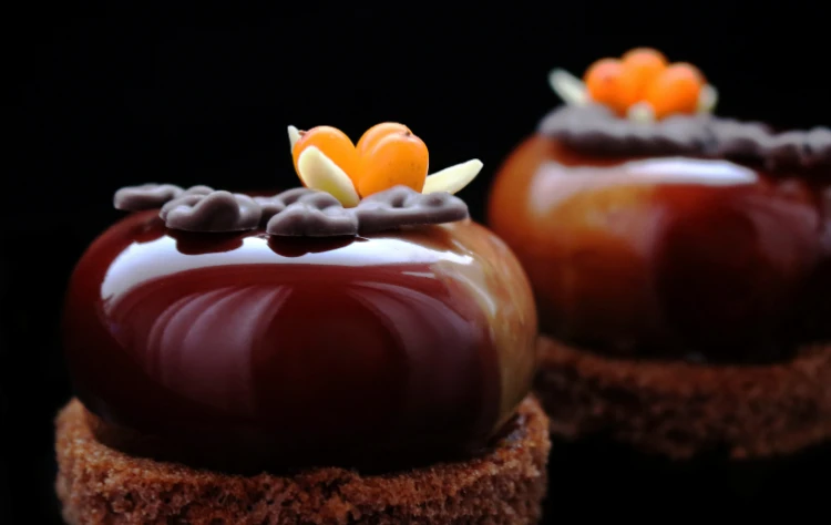 Contemporary Interpretations Without Displacement