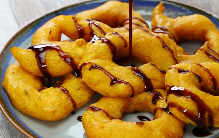 Street Traditions and Social Ritual