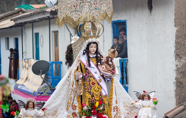 Virgen del Carmen Paucartambo festival