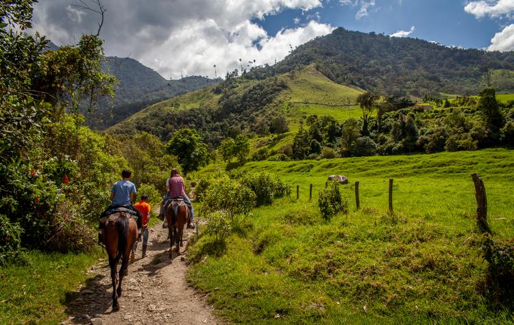 A Honeymoon in Wondrous Colombia