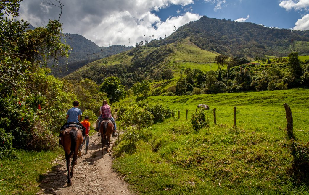 5 Destinations For the Perfect Family Vacation To Colombia