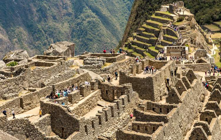 Use Cusco as a gateway city