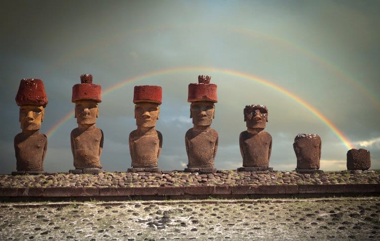 Learn About The Moai Statues On Easter Island