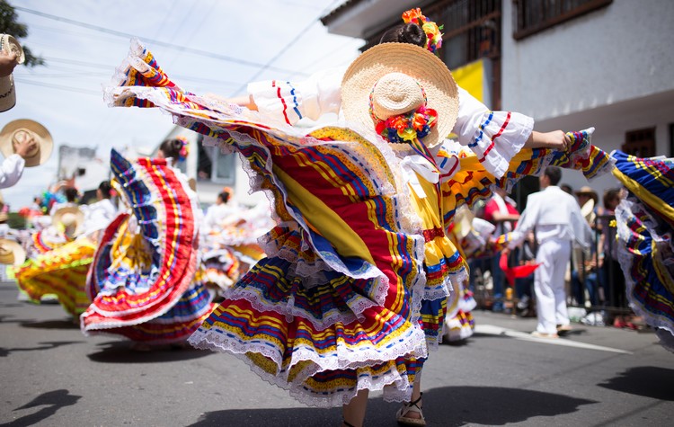 Colombia Carnival Cultural Experience