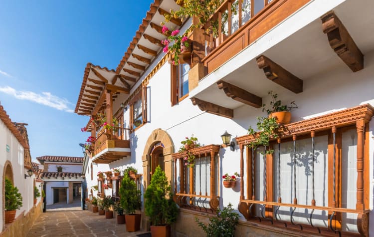 Top Historical Sites in Colombia to Explore with Kuoda