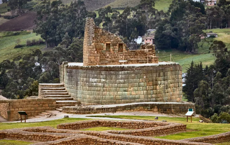 Designing Your Private Journey Through Ecuador’s Hidden Gems