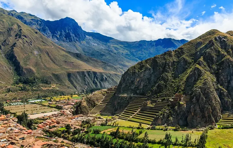 Cusco as a Gateway