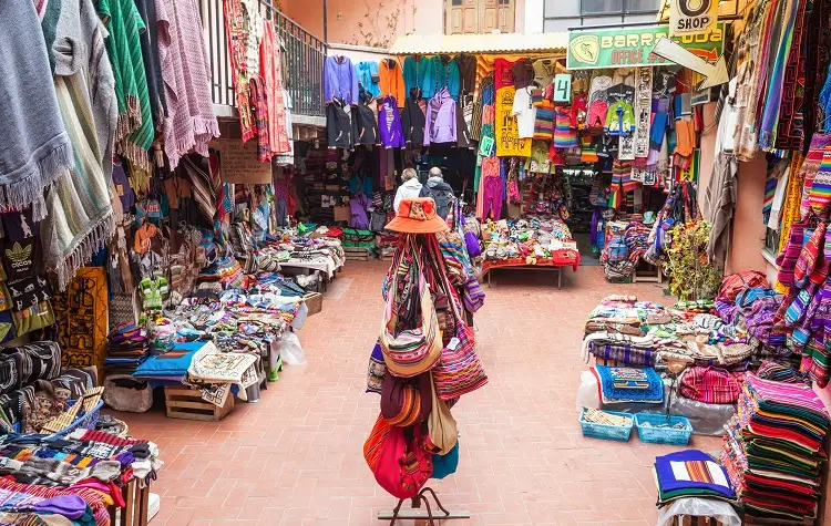 Discover Quito’s Artisanal and Cultural Scene