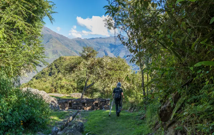 Examples of Kuoda’s Travel Logistics in Action