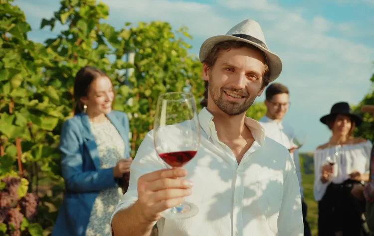 Why Vineyard Touring Appeals to Luxury Travelers