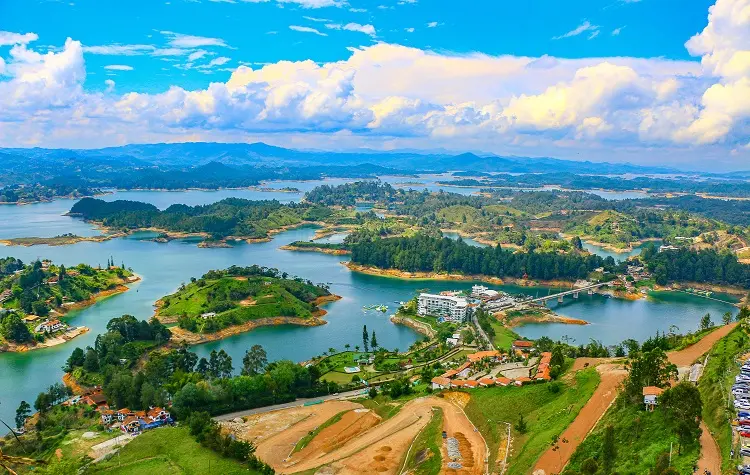 Medellín A Valley of Innovation and Community Spirit