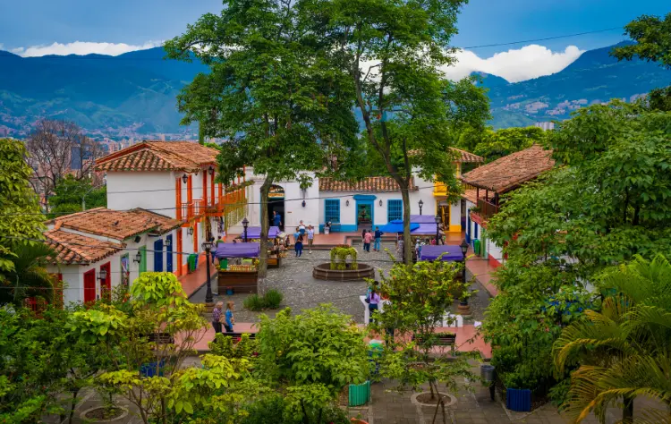 Designing Medellín Travel With Kuoda