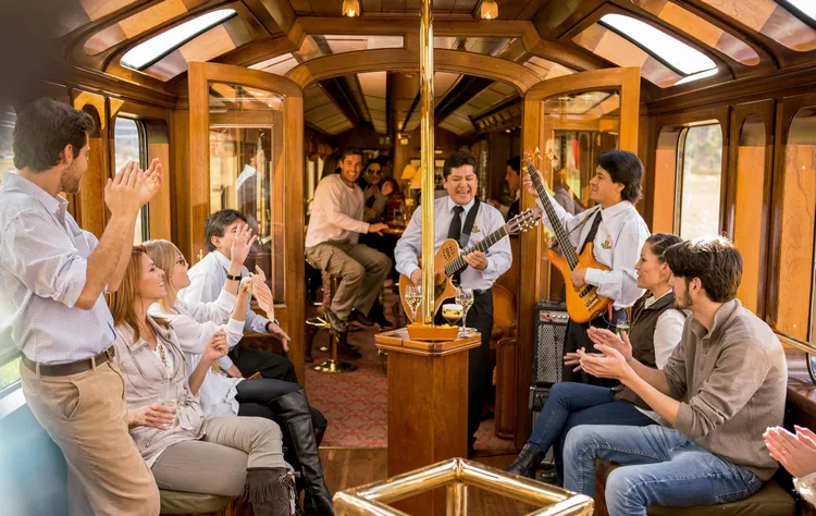 Rail Experiences Through the Sacred Valley-2