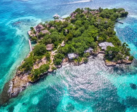 Luxury Rosario Islands Trip and the Caribbean Beyond Cartagena