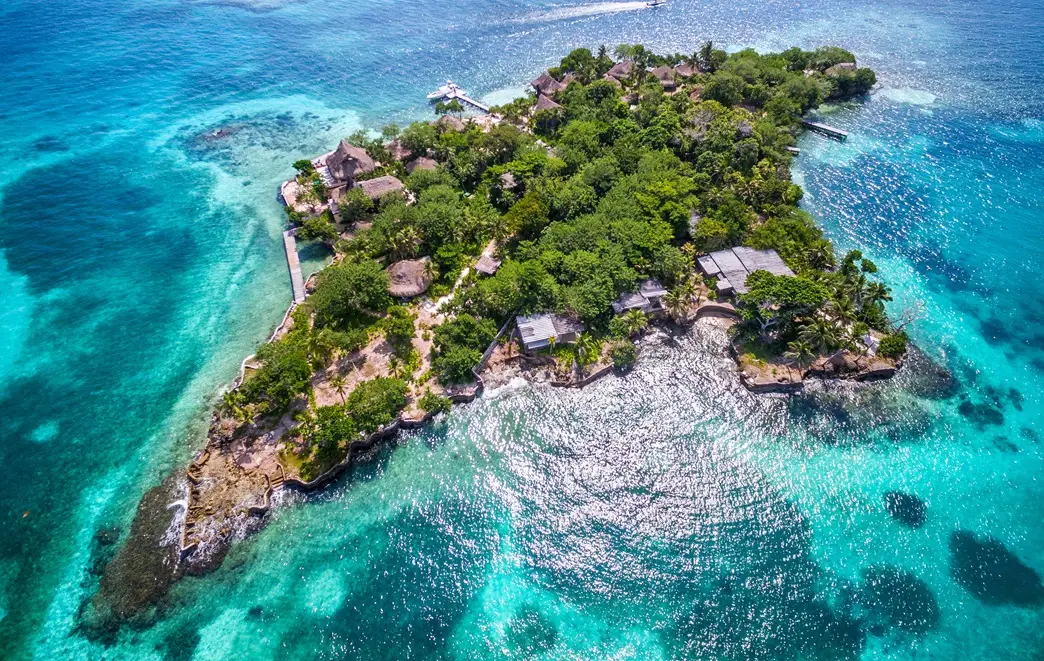 Luxury Rosario Islands Trip and the Caribbean Beyond Cartagena